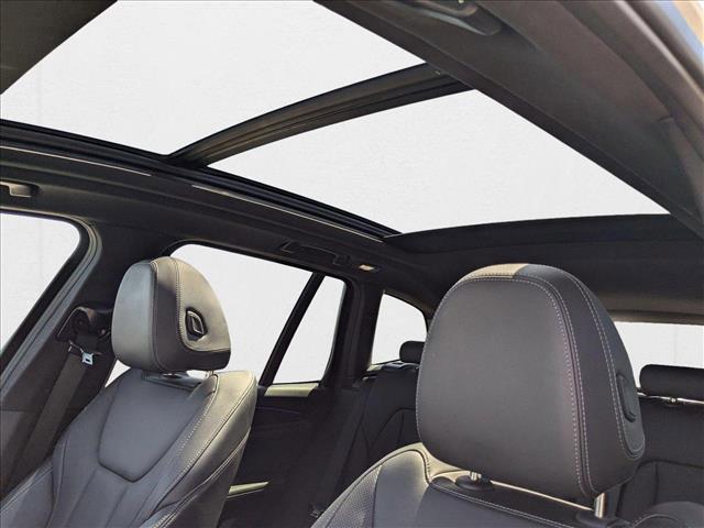 Photo of 2024 White BMW X3