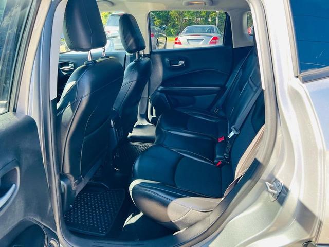 Photo of 2019 Silver Jeep Compass