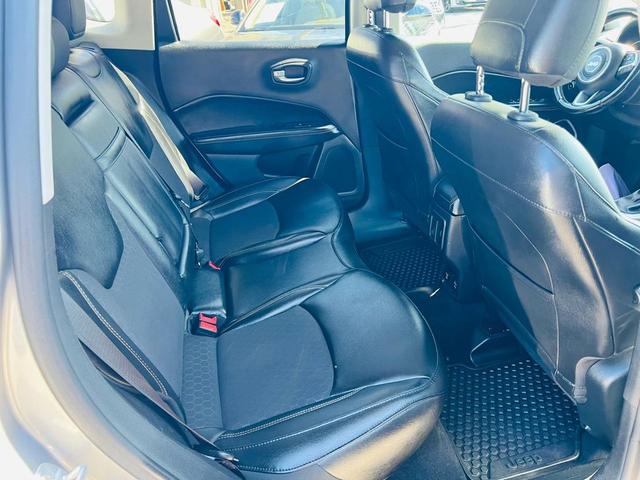 Photo of 2019 Silver Jeep Compass