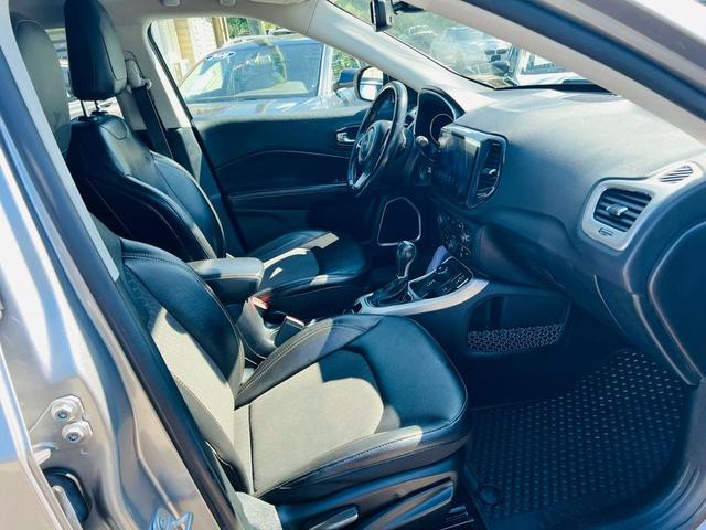 Photo of 2019 Silver Jeep Compass