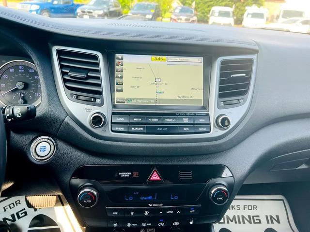 Photo of 2017 Black Hyundai TUCSON