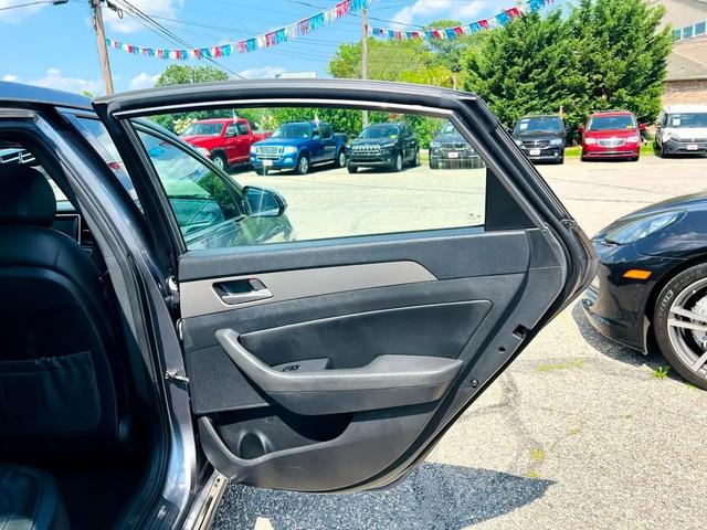Photo of 2018 Gray Hyundai SONATA