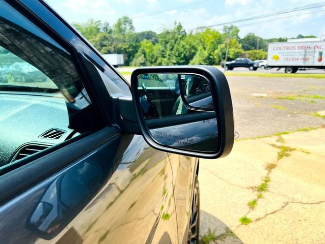 Photo of 2017 Gray Ford Explorer