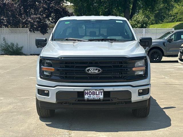 Photo of 2025 White Ford F-150