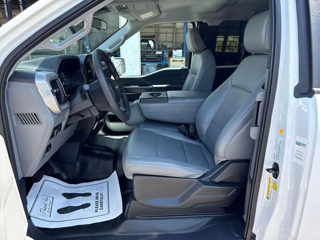 Photo of 2023 Oxford White Ford F-150