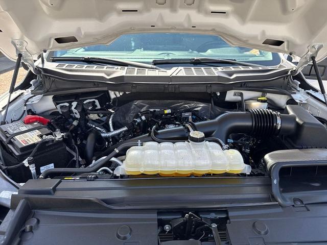 Photo of 2023 Oxford White Ford F-150