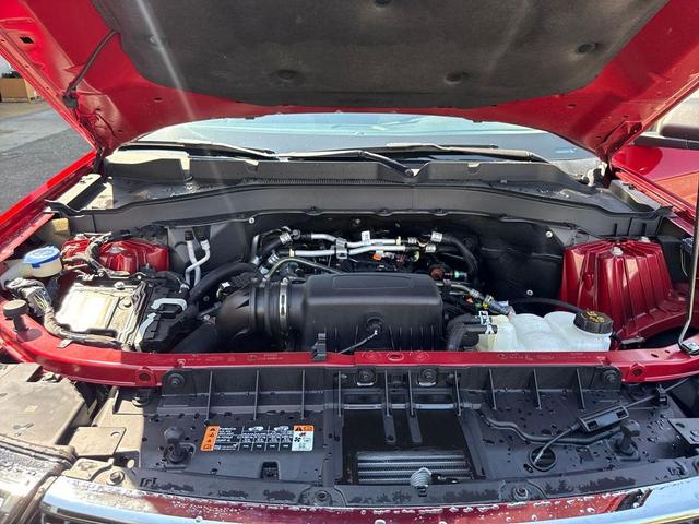 Photo of 2022 Rapid Red Metallic Tinted Clearcoat Ford Explorer