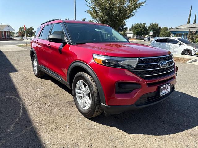 Photo of 2022 Rapid Red Metallic Tinted Clearcoat Ford Explorer