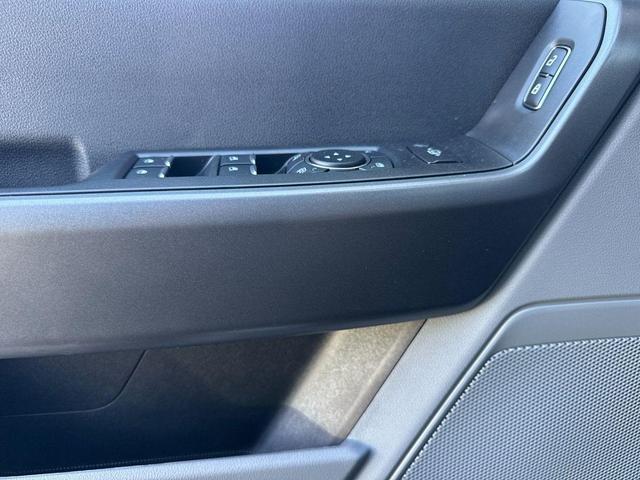 Photo of 2026 Oxford White Ford F-250