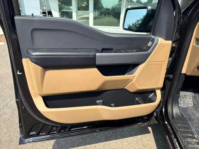Photo of 2023 Agate Black Metallic Ford F-150
