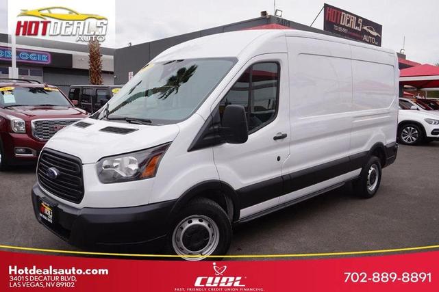 Photo of 2019 Oxford White Ford Transit-250