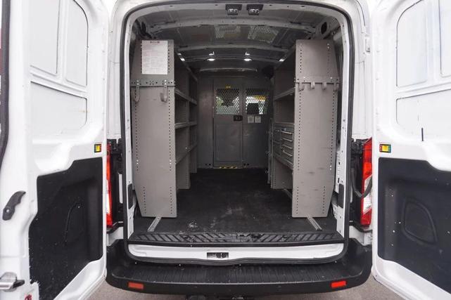 Photo of 2019 Oxford White Ford Transit-250