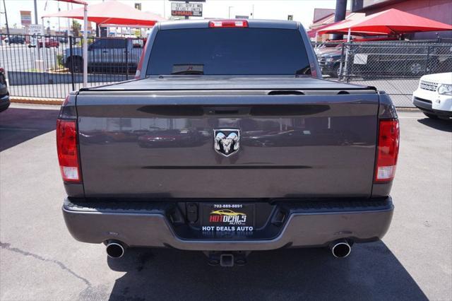 Photo of 2019 Granite Crystal Metallic Clearcoat RAM 1500