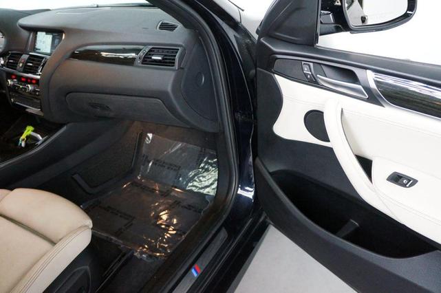 Photo of 2018 Blue BMW X4