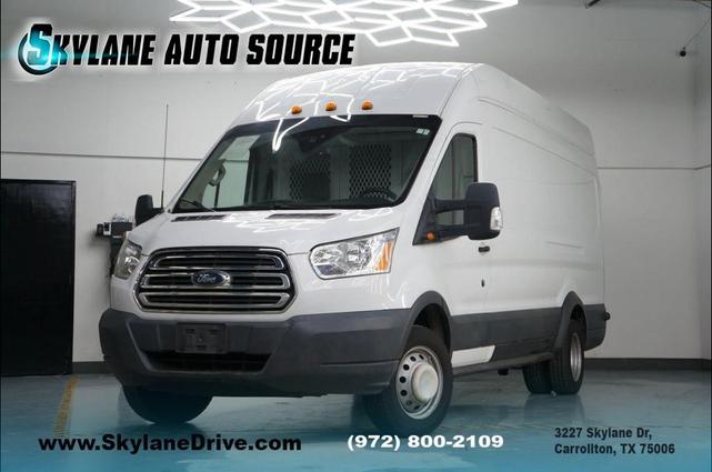Photo of 2016 White Ford Transit-350