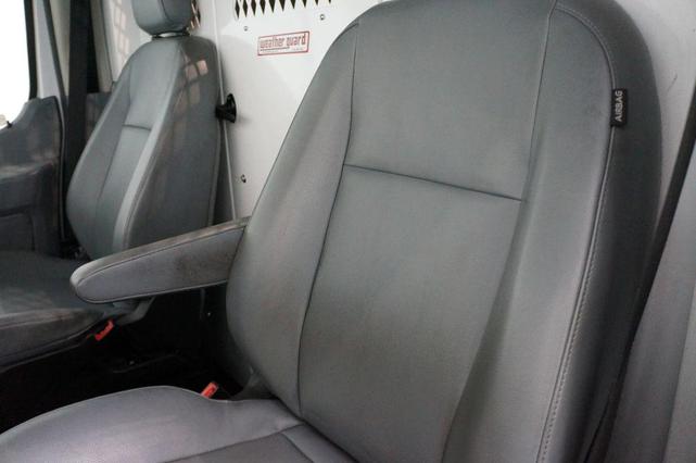 Photo of 2016 White Ford Transit-350