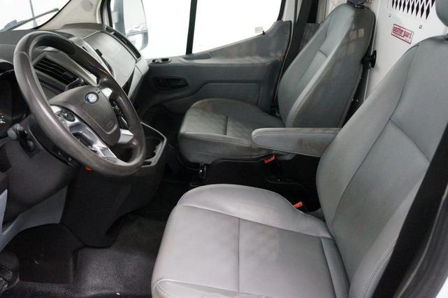 Photo of 2016 White Ford Transit-350