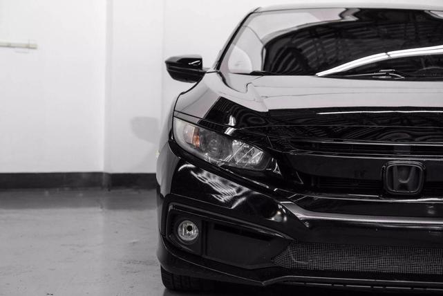 Photo of 2019 Black Honda Civic