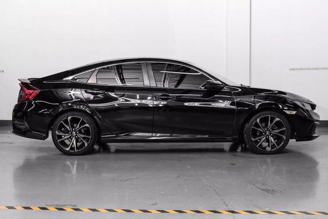 Photo of 2019 Black Honda Civic