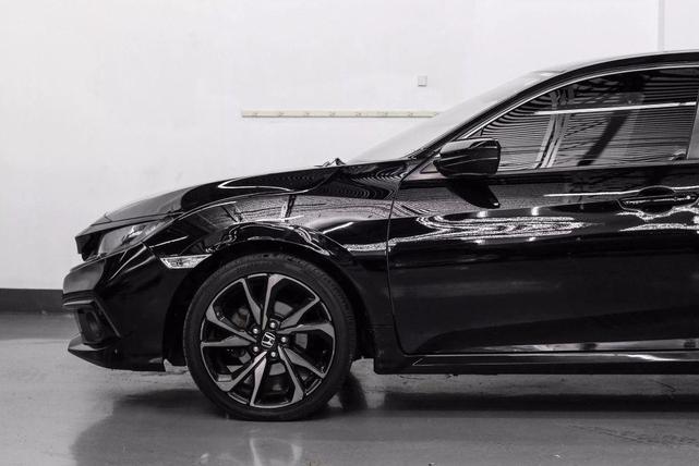 Photo of 2019 Black Honda Civic