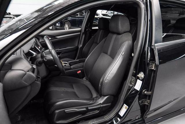 Photo of 2019 Black Honda Civic