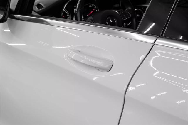 Photo of 2018 White Mercedes-Benz C-Class