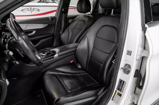 Photo of 2018 White Mercedes-Benz C-Class