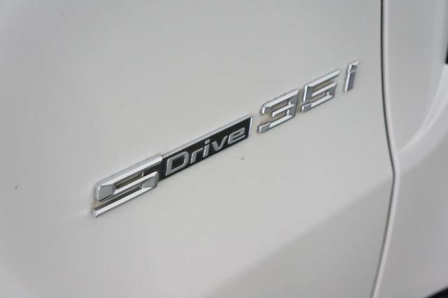 Photo of 2018 White BMW X5