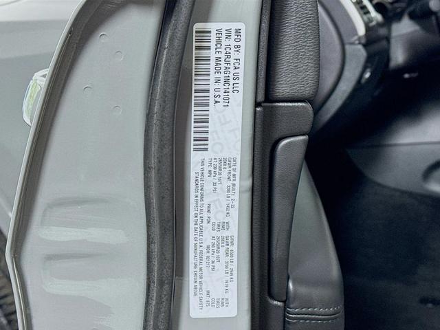 Photo of 2022 Sting Gray Jeep Grand Cherokee