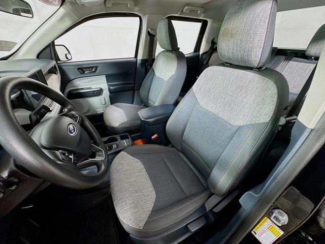 Photo of 2022 Shadow Black Ford Maverick
