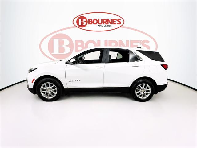 Photo of 2023 Summit White Chevrolet Equinox