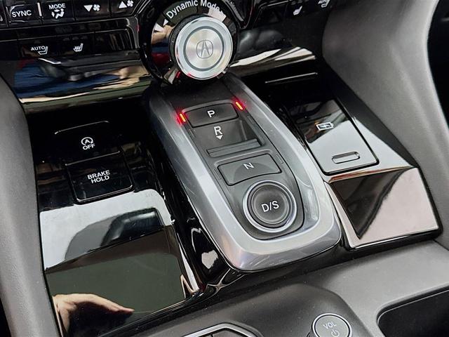 Photo of 2022 Majestic Black Pearl Acura MDX