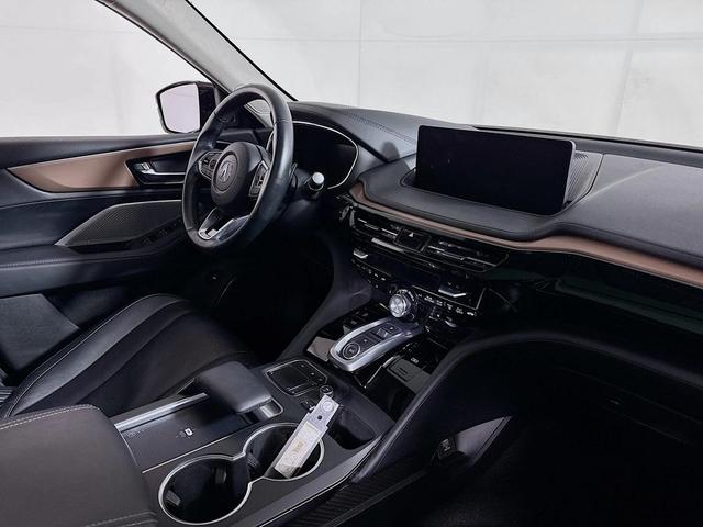 Photo of 2022 Majestic Black Pearl Acura MDX