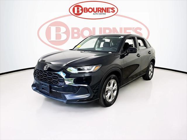 Photo of 2025 Crystal Black Pearl Honda HR-V