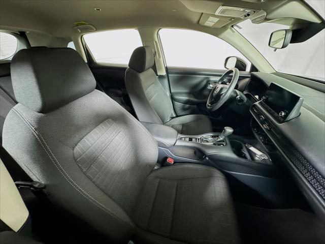 Photo of 2025 Crystal Black Pearl Honda HR-V