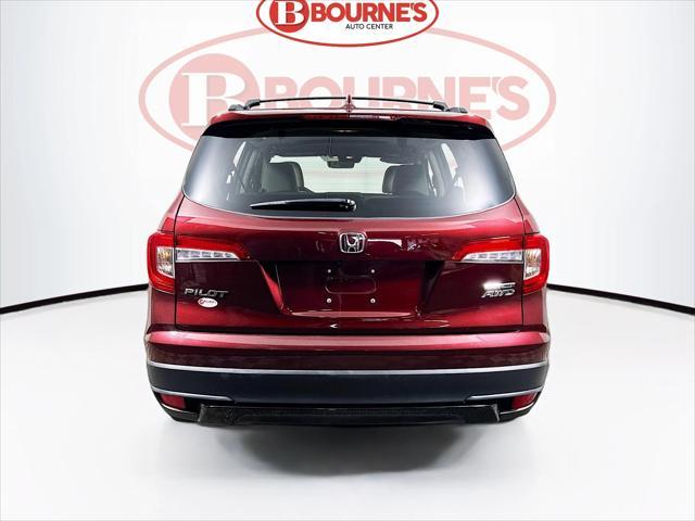 Photo of 2022 Deep Scarlet Pearl Honda Pilot