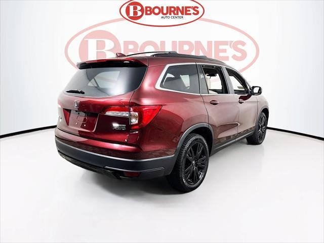 Photo of 2022 Deep Scarlet Pearl Honda Pilot