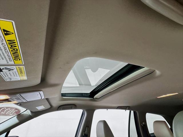 Photo of 2022 Deep Scarlet Pearl Honda Pilot