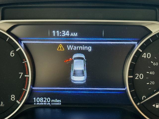 Photo of 2024 Gun Metallic Nissan Altima
