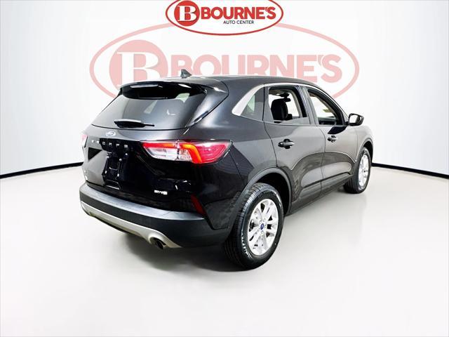 Photo of 2021 Agate Black Metallic Ford Escape