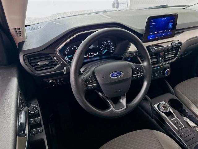 Photo of 2021 Agate Black Metallic Ford Escape