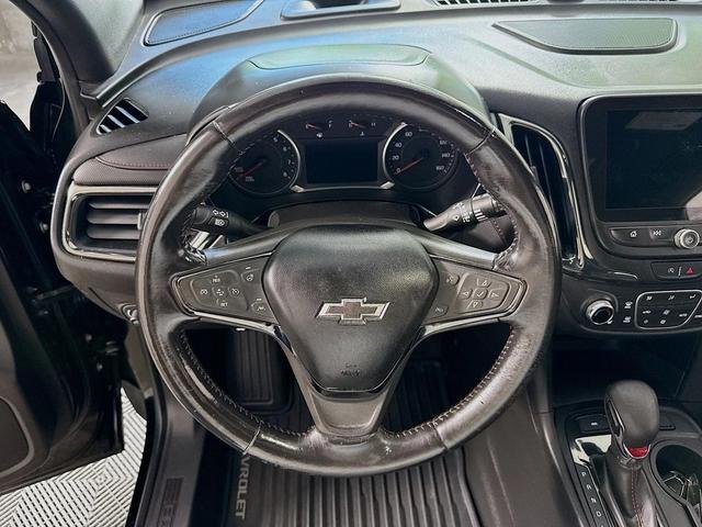 Photo of 2022 Mosaic Black Metallic Chevrolet Equinox