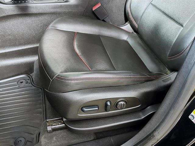 Photo of 2022 Mosaic Black Metallic Chevrolet Equinox