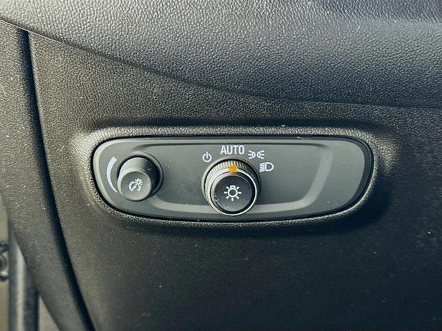 Photo of 2022 Mosaic Black Metallic Chevrolet Equinox