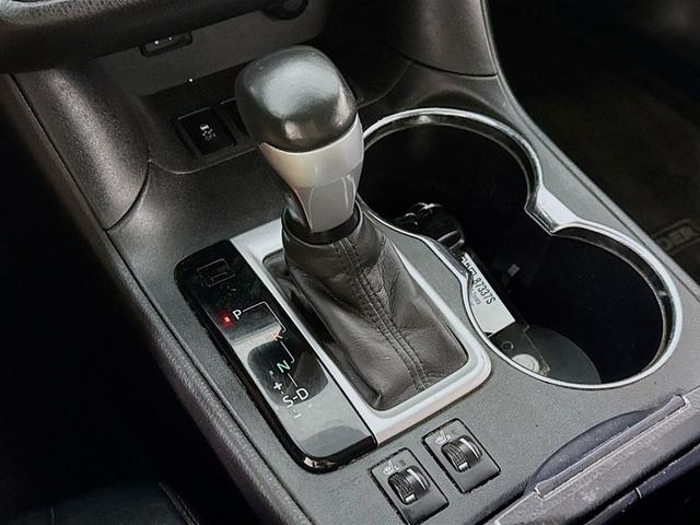 Photo of 2015 Silver Sky Metallic Toyota Highlander