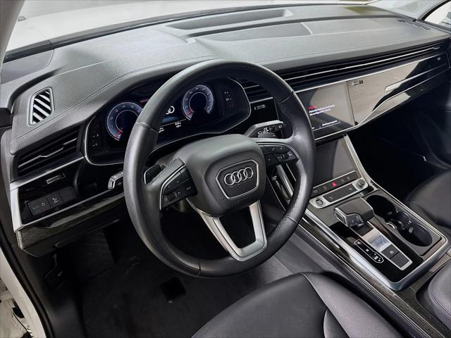 Photo of 2023 Carrara White Audi Q7