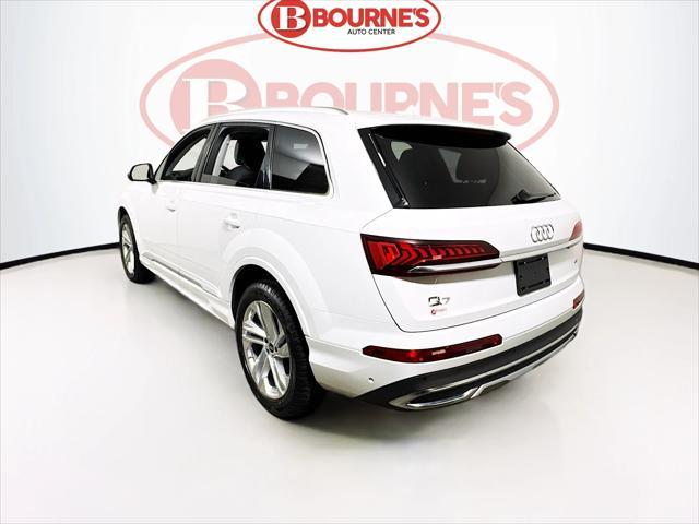Photo of 2023 Carrara White Audi Q7