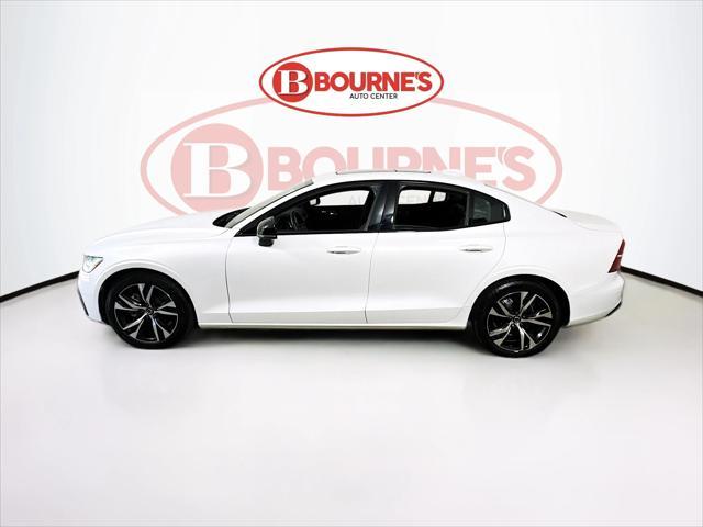 Photo of 2025 Crystal White Volvo S60