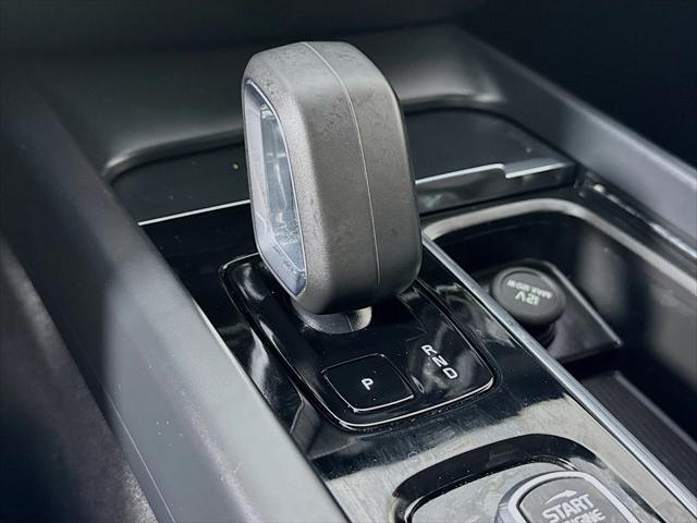 Photo of 2025 Crystal White Volvo S60