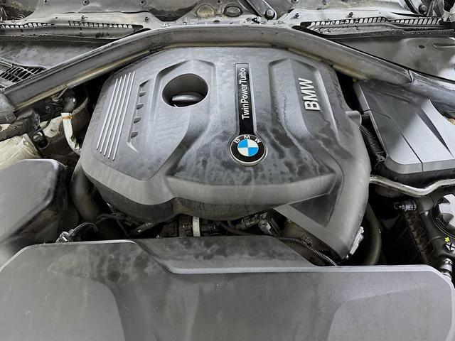 Photo of 2019 Alpine White BMW 430